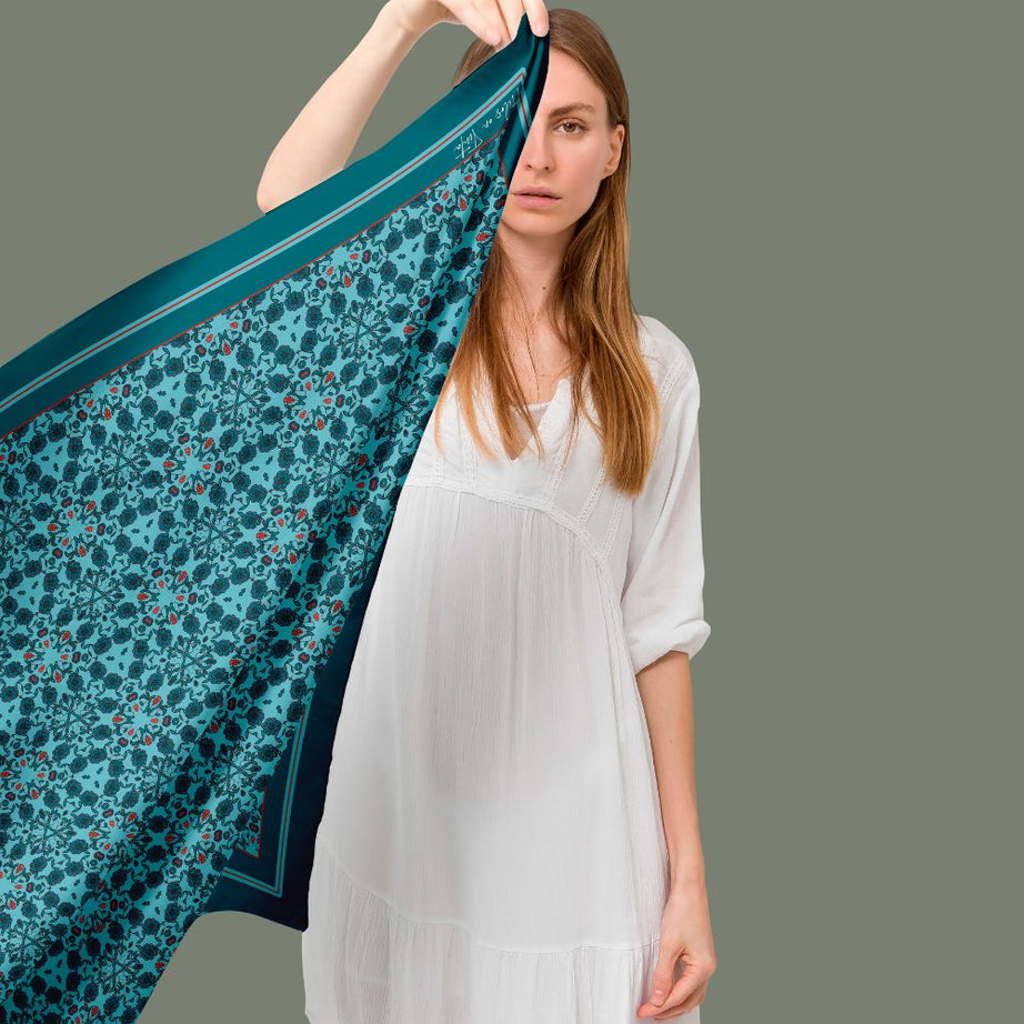 Pañuelo Turquesa ReVive B