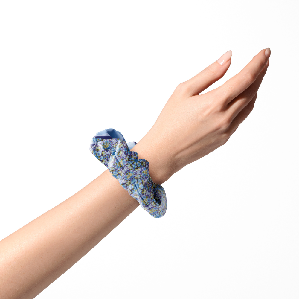 Maxi Scrunchie Pétalos y Estrella C