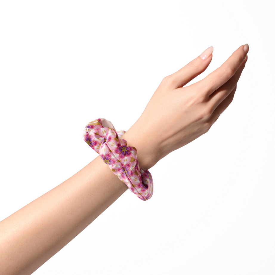Maxi Scrunchie Pétalos y Estrella A