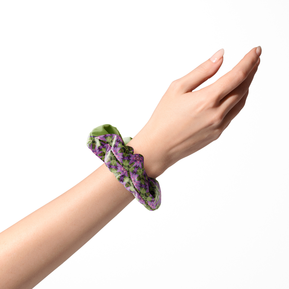 Maxi Scrunchie Pétalos y Estrella E