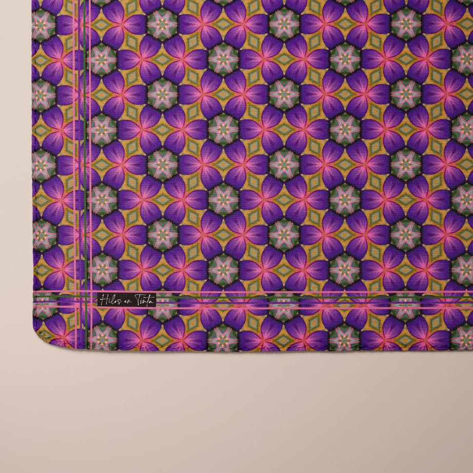 Pañuelo Pétalos y Estrellas Eco-Luxe H